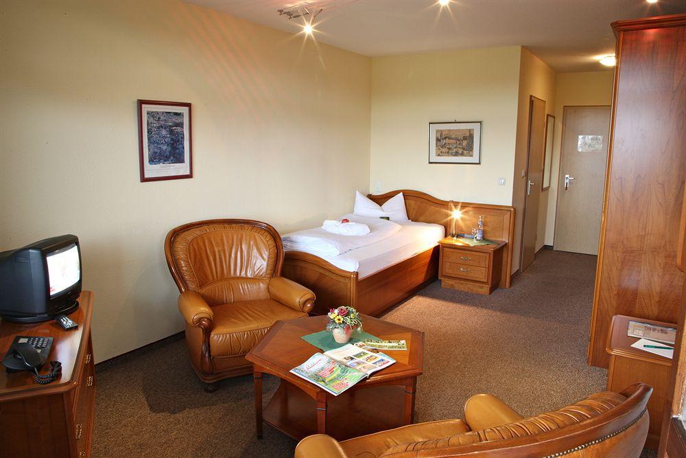Aktivital Hotel Бад Грисбах Екстериор снимка
