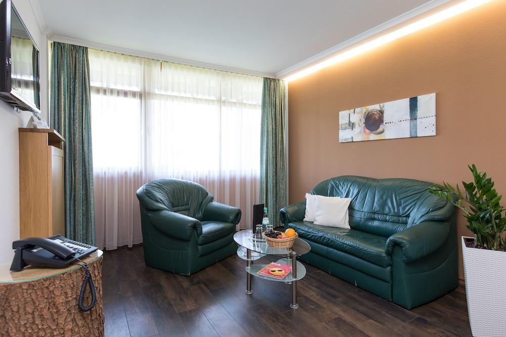 Aktivital Hotel Бад Грисбах Екстериор снимка